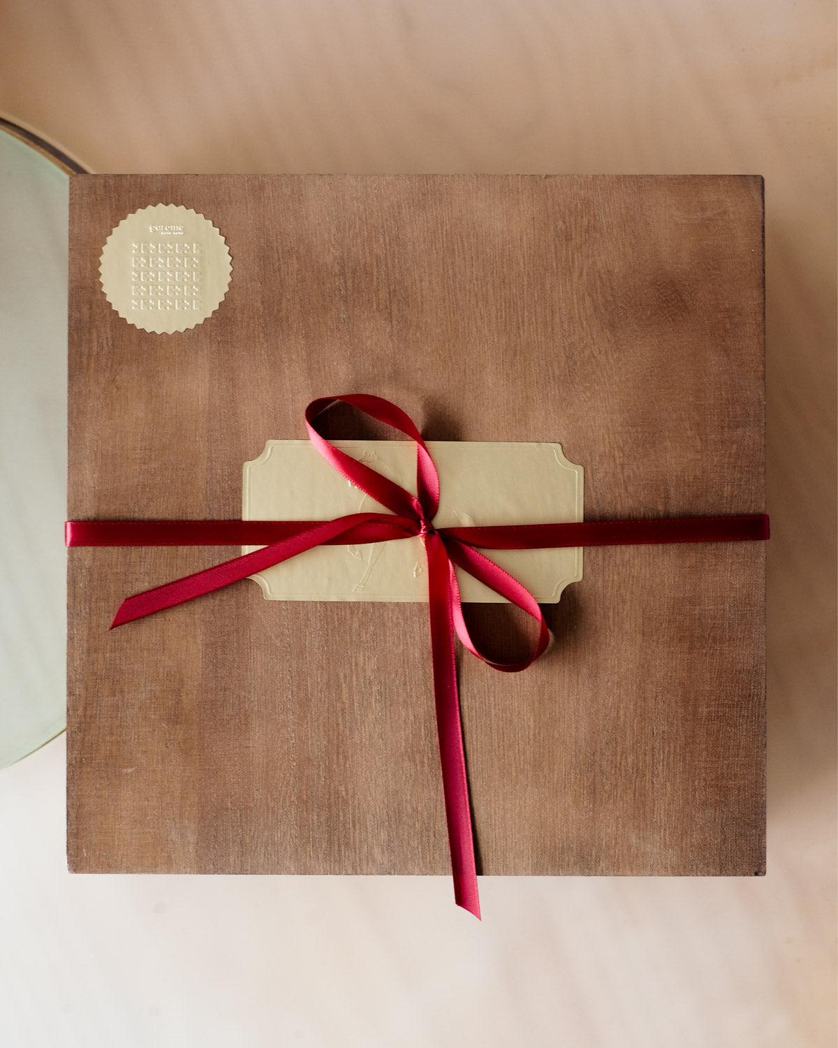 lunar new year gift 100 smiles tts hong kong artist 農曆新年 馬年 賀禮 香港藝術家